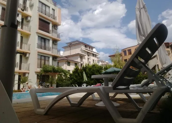 Location In Sunny Amber Апартаменты *